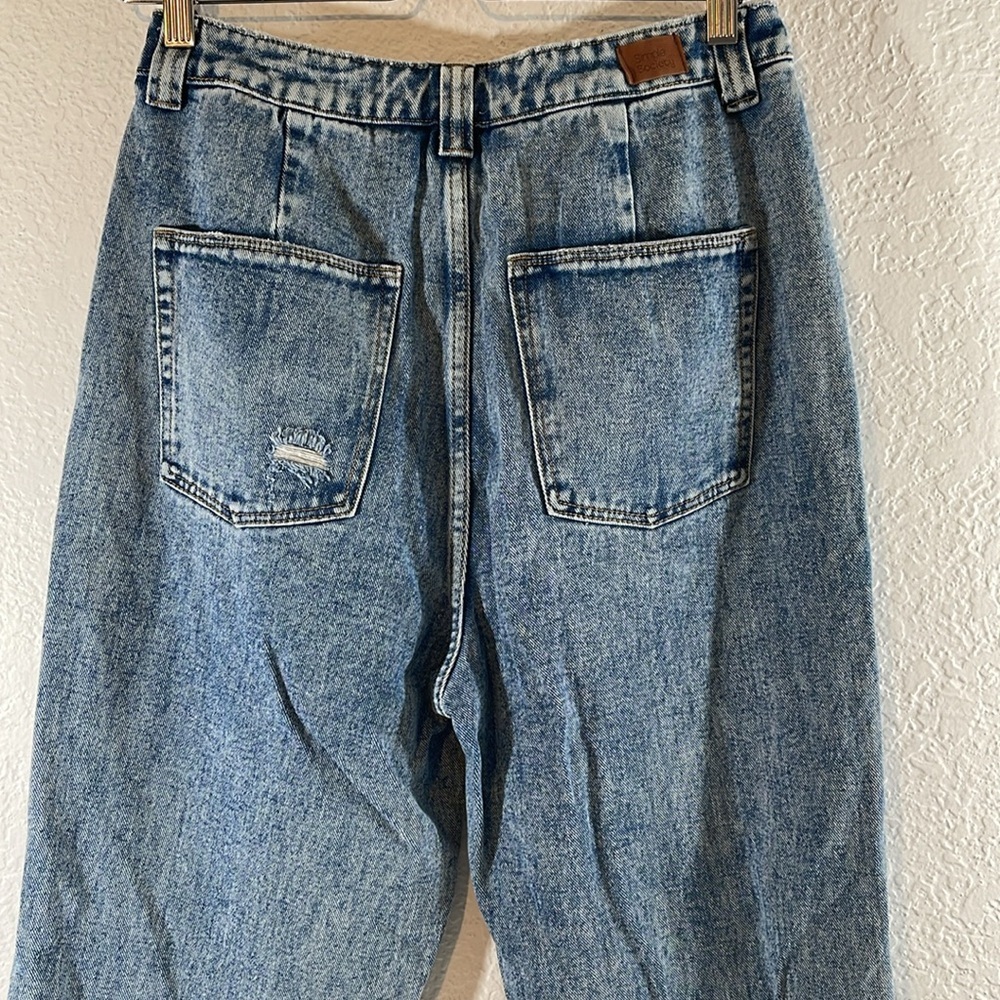 SIMPLE SOCIETY Paperbag Waist High-Waisted Button Fly Raw Hem Blue Denim Jeans 9 - Picture 5 of 10